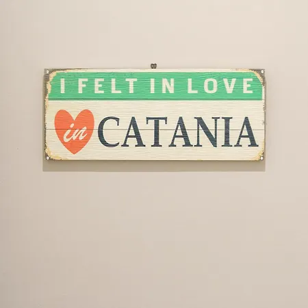 Felt In Love In Catania Exterior photo